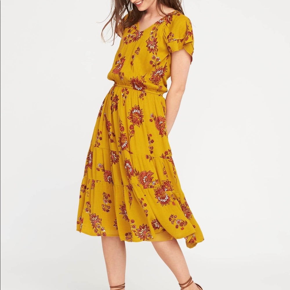 Flutter sleeve yellow floral print dress